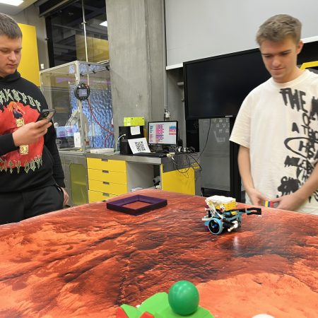 863CDBA2-12A4-4872-B94E-D0E05FD65534_1_102_o