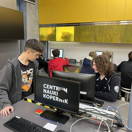 9482684C-162B-4BC4-98E4-705270B36A05_1_102_o