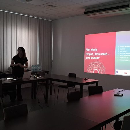 WhatsApp Image 2025-12-12 at 14.21.59