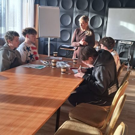 WhatsApp Image 2025-12-18 at 13.31.23 (2)